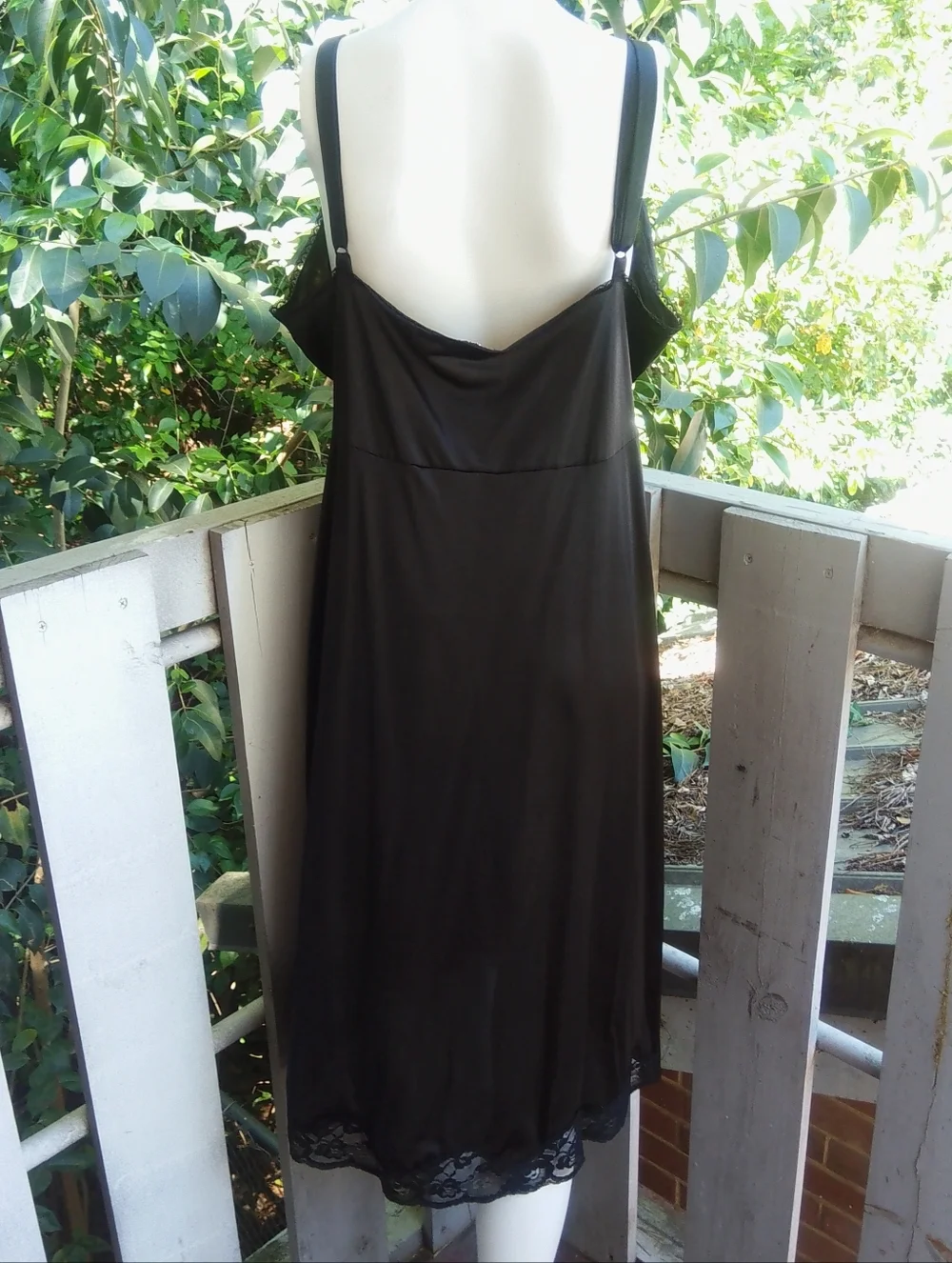 Vintage Black Lace Feminine dark romance babydoll Slip Chemise nightgown - Picture 2 of 8